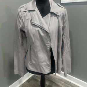Medium Faux leather jacket.
